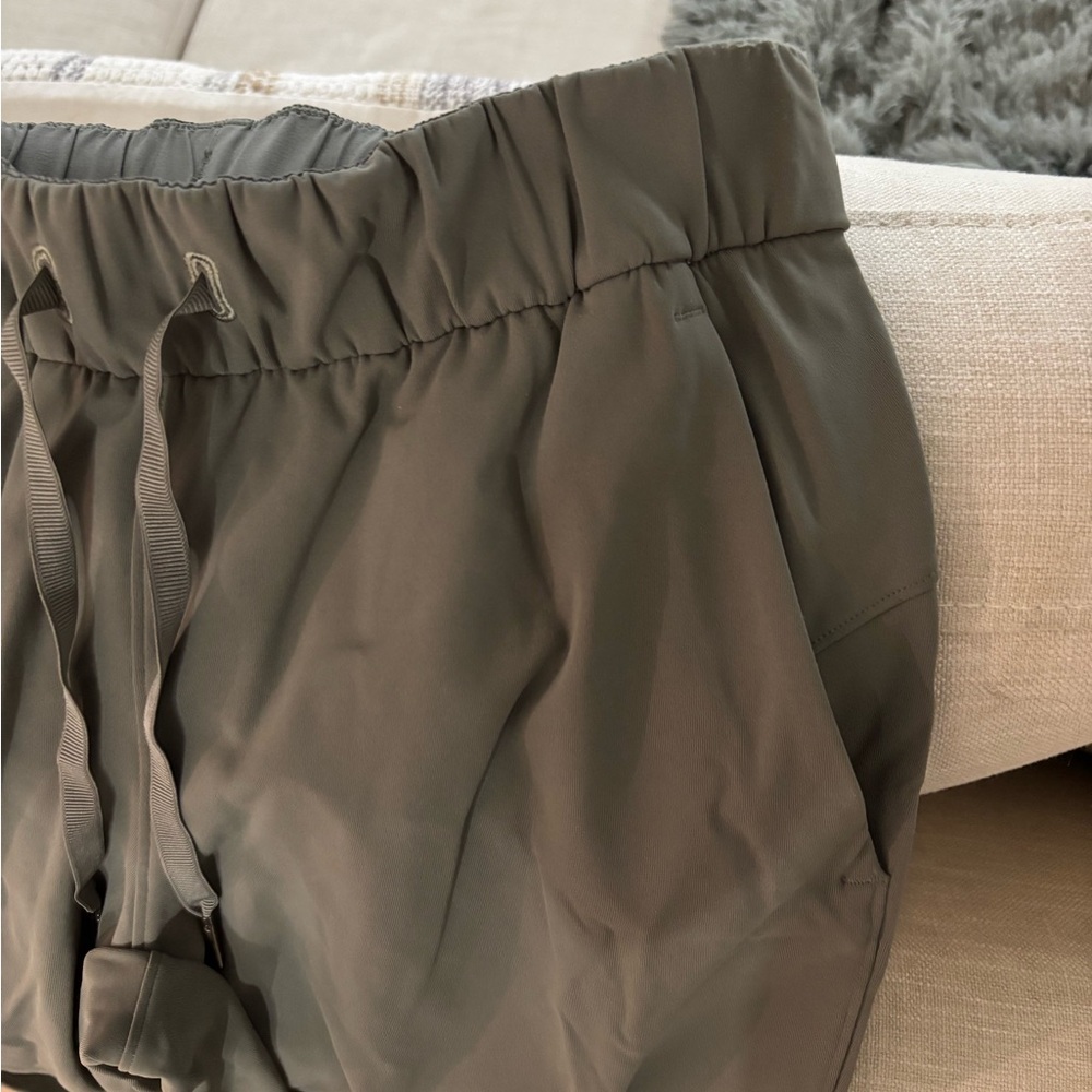 Pants - Picture 2 of 3